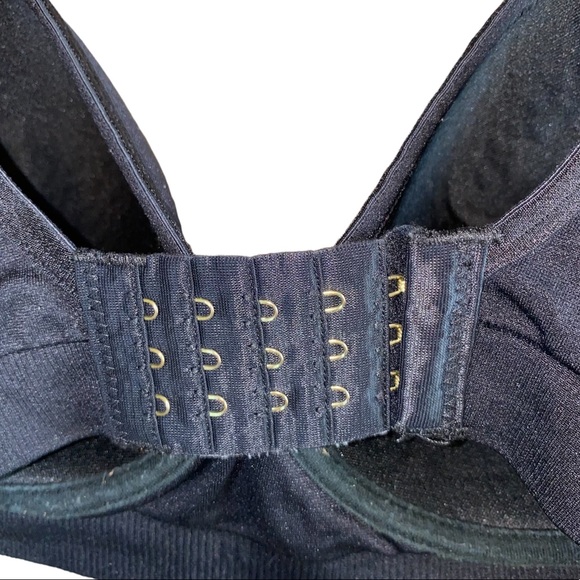🎓 A Pea In the Pod Nursing Bra Black - Picture 6 of 8
